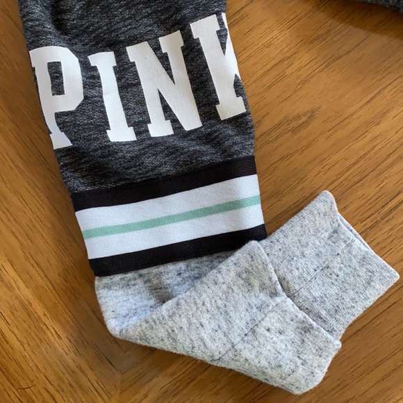 PINK VICTORIA’S SECRET MARLED GRAY HOODIE - Picture 10 of 15